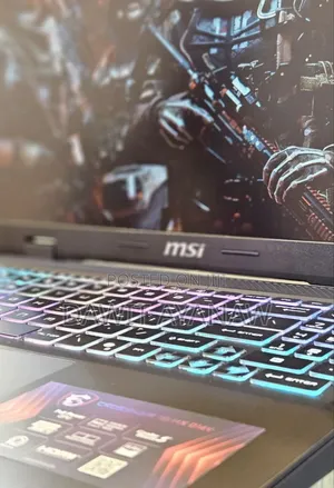 New Laptop MSI Crosshair 15 16GB Intel Core I7 SSD 512GB
