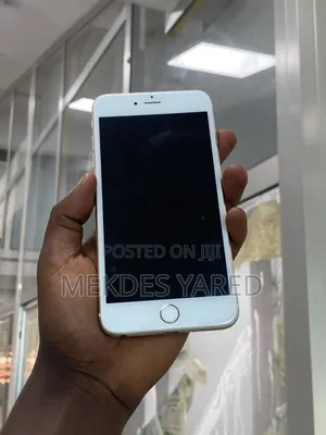New Apple iPhone 6 Plus 64 GB Silver