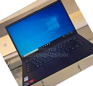 New Laptop HP 14-Dq1025cl 16GB Intel Core I5 SSD 512GB