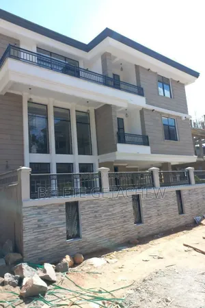 8bdrm House in Cmc Yetebaberut, G+2, Bole for sale