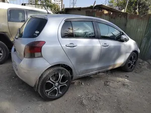 Toyota Yaris 2008