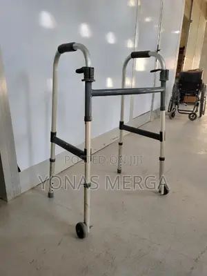 Walker/Walker/Wlaker/Wide Deep Frame for User Convenience