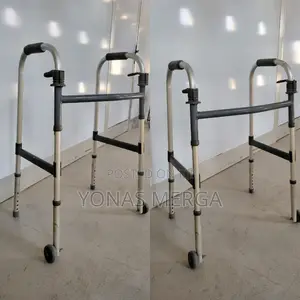 Walker/Walker/Adjustable Height, Typically Fitting People