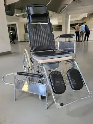 Multipurpose Wheelchair፵雀sleepingposition串commode Wheelchair