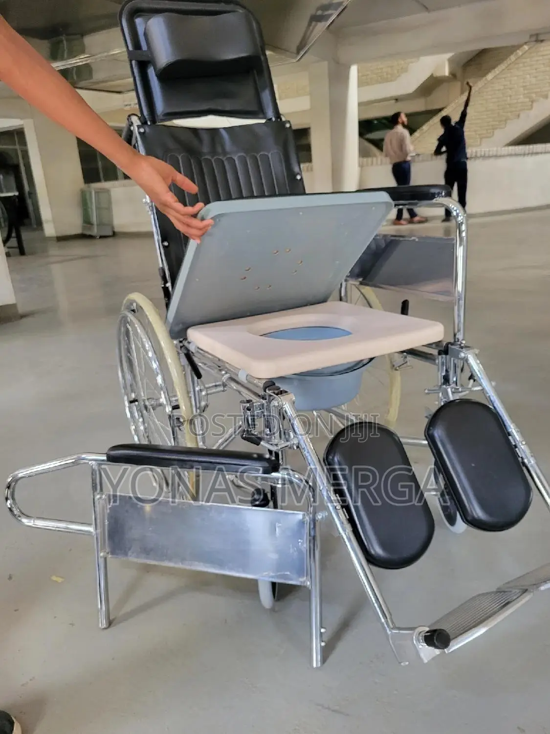 Comfortable Wheelchair፹ijwheelchairዊልቼርcleaning Toilet Pot