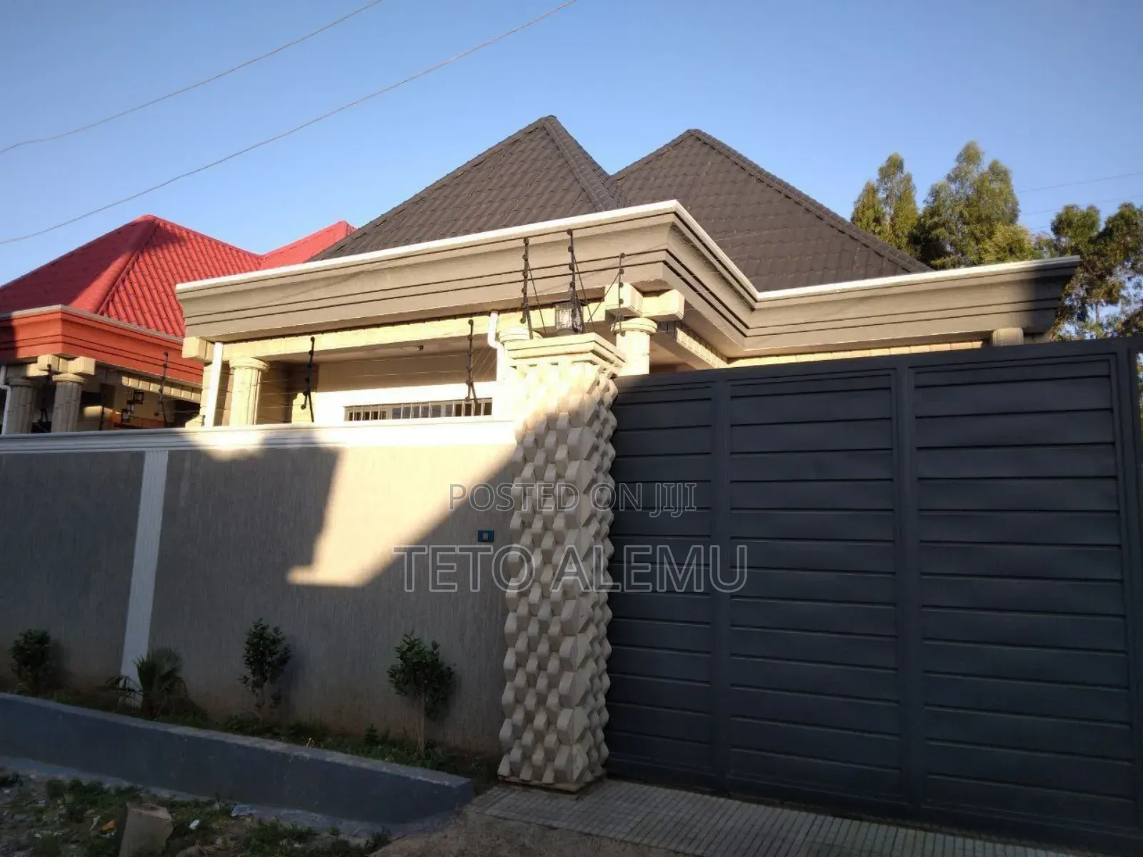 3bdrm Villa in የሚሸጥ ቪላ ፌጋ 250 ካሬ 27, Yeka for sale