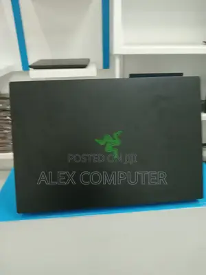 New Laptop Razer Blade 16GB Intel Core I7 SSD 1T