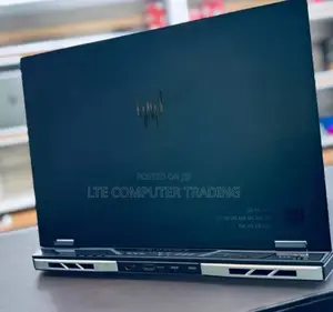 New Laptop Acer Predator Helios 18 PH18-71 16GB Intel Core I9 SSD 1T