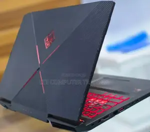 New Laptop HP Omen X 8GB Intel Core I7 HDD+SSD 1T