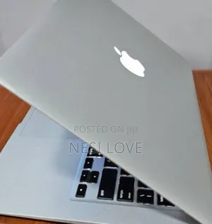 New Laptop Apple MacBook Air 2017 8GB Intel Core I5 SSD 128GB