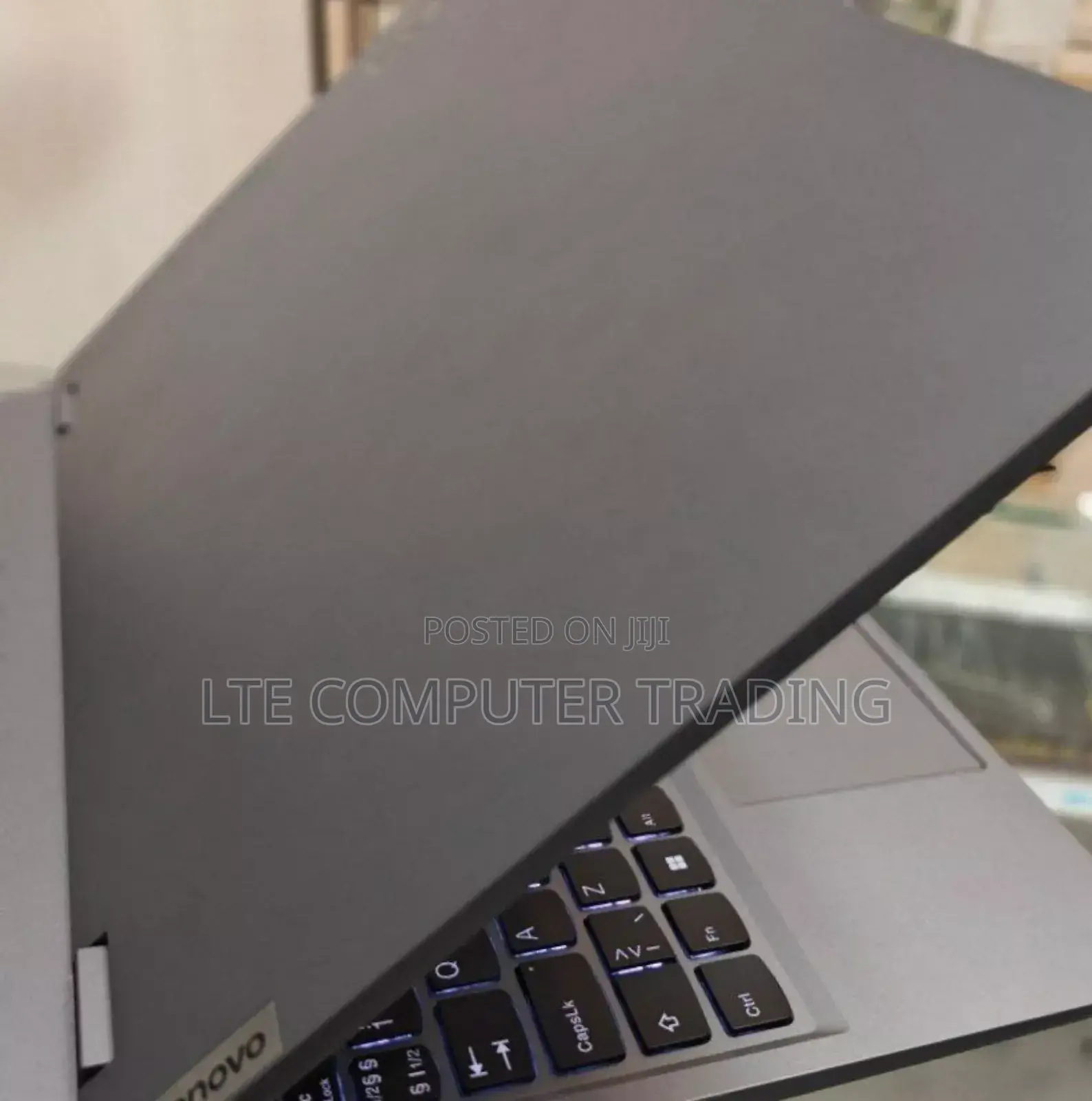 New Laptop Lenovo LOQ 15ARP9 24GB Intel Core I5 SSD 1T