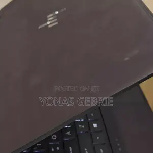 Laptop HP Envy X360 12GB AMD Ryzen 7 SSD 512GB