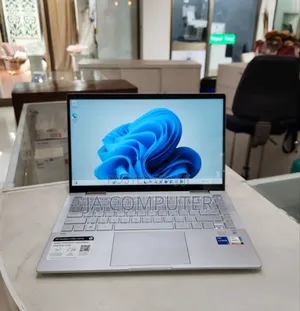 New Laptop HP Pavilion 15 8GB Intel Core I5 SSD 512GB