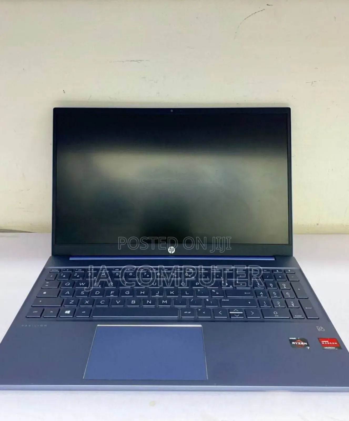 New Laptop HP Pavilion 15 8GB AMD Ryzen 7 SSD 512GB