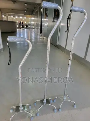 New 4post Walking Cane፵我derukk-Tty Walkers for Seniors-ከዘራ