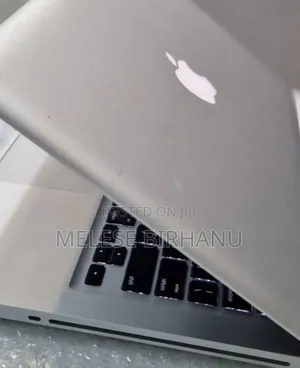 Laptop Apple MacBook Pro 2012 4GB Intel Core I5 HDD 500GB