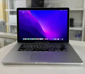 New Laptop Apple MacBook Pro 2015 16GB Intel Core I7 SSD 512GB