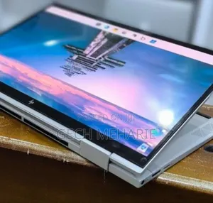 New Laptop HP Envy X360 8GB Intel Core I7 SSD 512GB