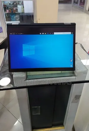 New Laptop Lenovo ThinkPad Yoga 370 8GB Intel Core I5 SSD 512GB