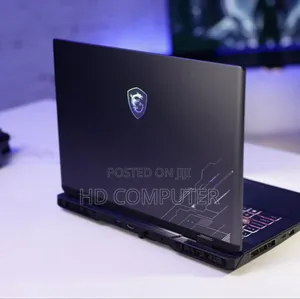New Laptop MSI Crosshair 17 16GB Intel Core I7 SSD 1T