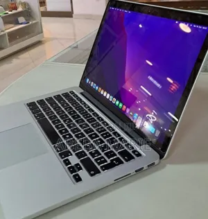 New Laptop Apple MacBook Pro 2015 8GB Intel Core I5 SSD 256GB