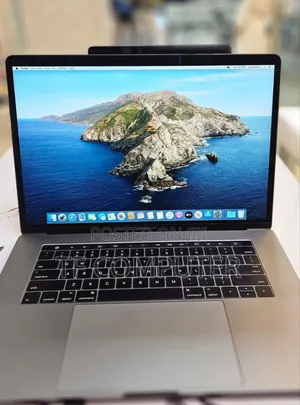 New Laptop Apple MacBook Pro 2016 16GB Intel Core I7 SSD 512GB