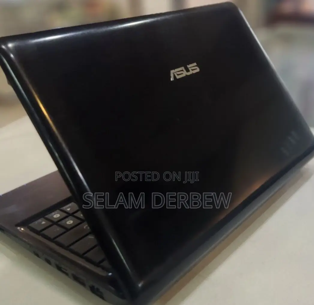 Laptop Asus A42DE 2GB Intel Atom SSD 16 GB