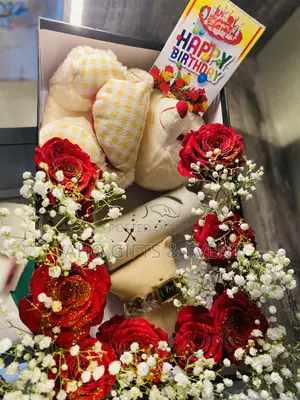 Yaho Toy  and Good Collection Gift 