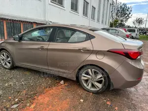 Rental Hyundai Avante