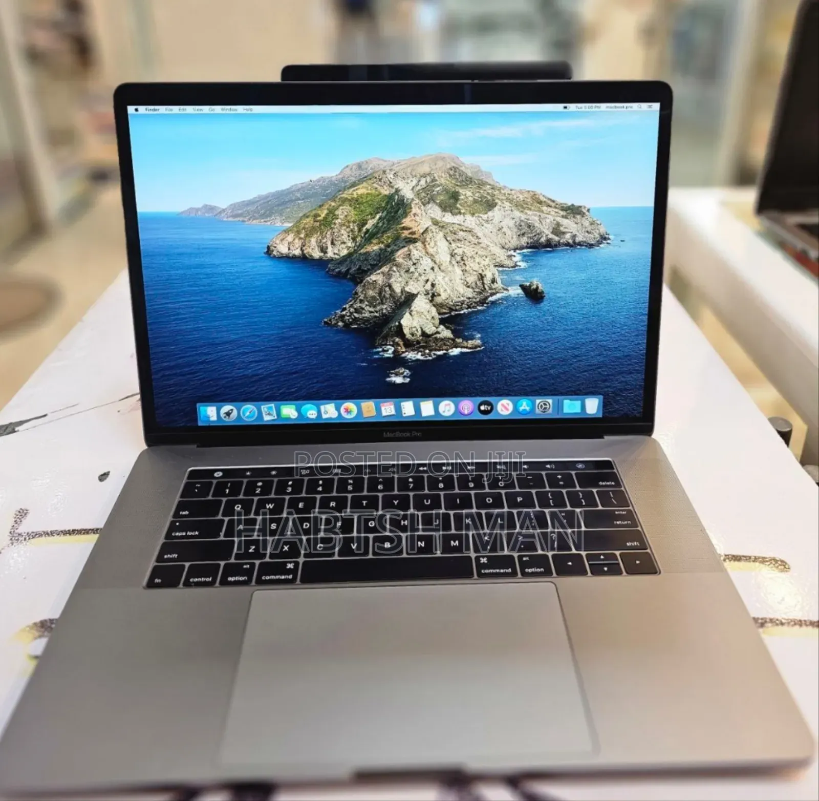 New Laptop Apple MacBook Pro 2016 16GB Intel Core I7 SSD 512GB