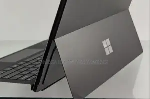 New Laptop Microsoft Surface Pro 9 16GB Intel Core i7 SSD 512GB