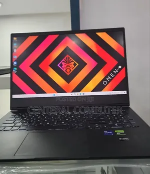 New Laptop HP Omen 17-An188nr 16GB Intel Core I9 SSD 1T