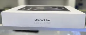 New Laptop Apple MacBook Pro 2023 M3 14-Inch 18GB Apple M3 SSD 512GB