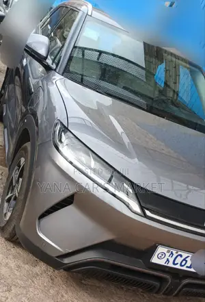 BYD Yuan Up 2025 Gray