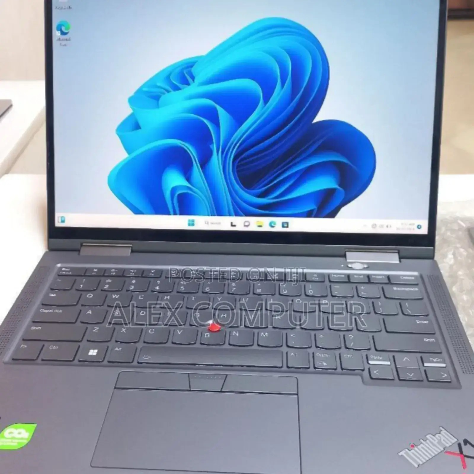New Laptop Lenovo Thinkpad X1 Yoga 16GB Intel Core I7 SSD 512GB