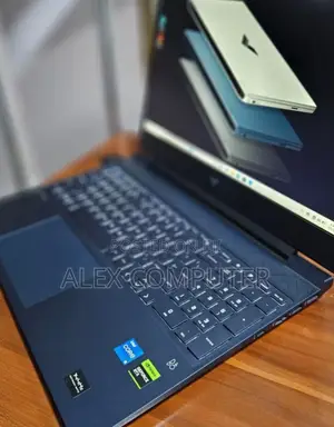 New Laptop HP Victus 15 16GB Intel Core I5 SSD 1T