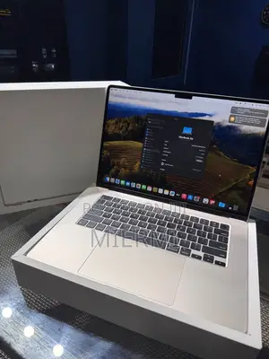 New Laptop Apple MacBook Air 2022 M2 16GB Apple M2 SSHD+SSD 256GB