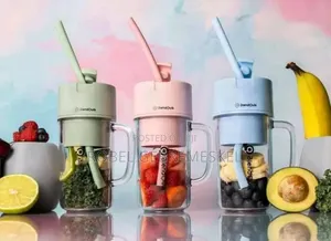 Mini Juicer Rechargable Cup With Straw