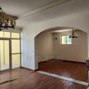 8bdrm Villa in House For Sale Ccd, Yeka for sale