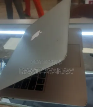 New Laptop Apple MacBook Air 2013 4GB Intel Core I5 SSD 128GB