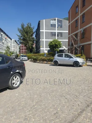 2bdrm Condo in የሚሸጥ ኮንዶሚኒየም ገርጂ, Bole for sale