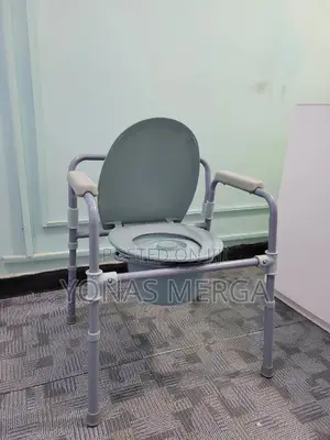 Toilet Chair፮扆folds Flat for Storage and Travel寲፺popo Chair