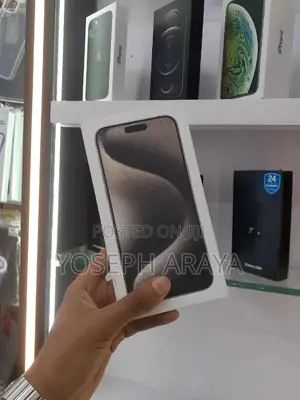 New Apple iPhone 15 Pro Max 256 GB Silver