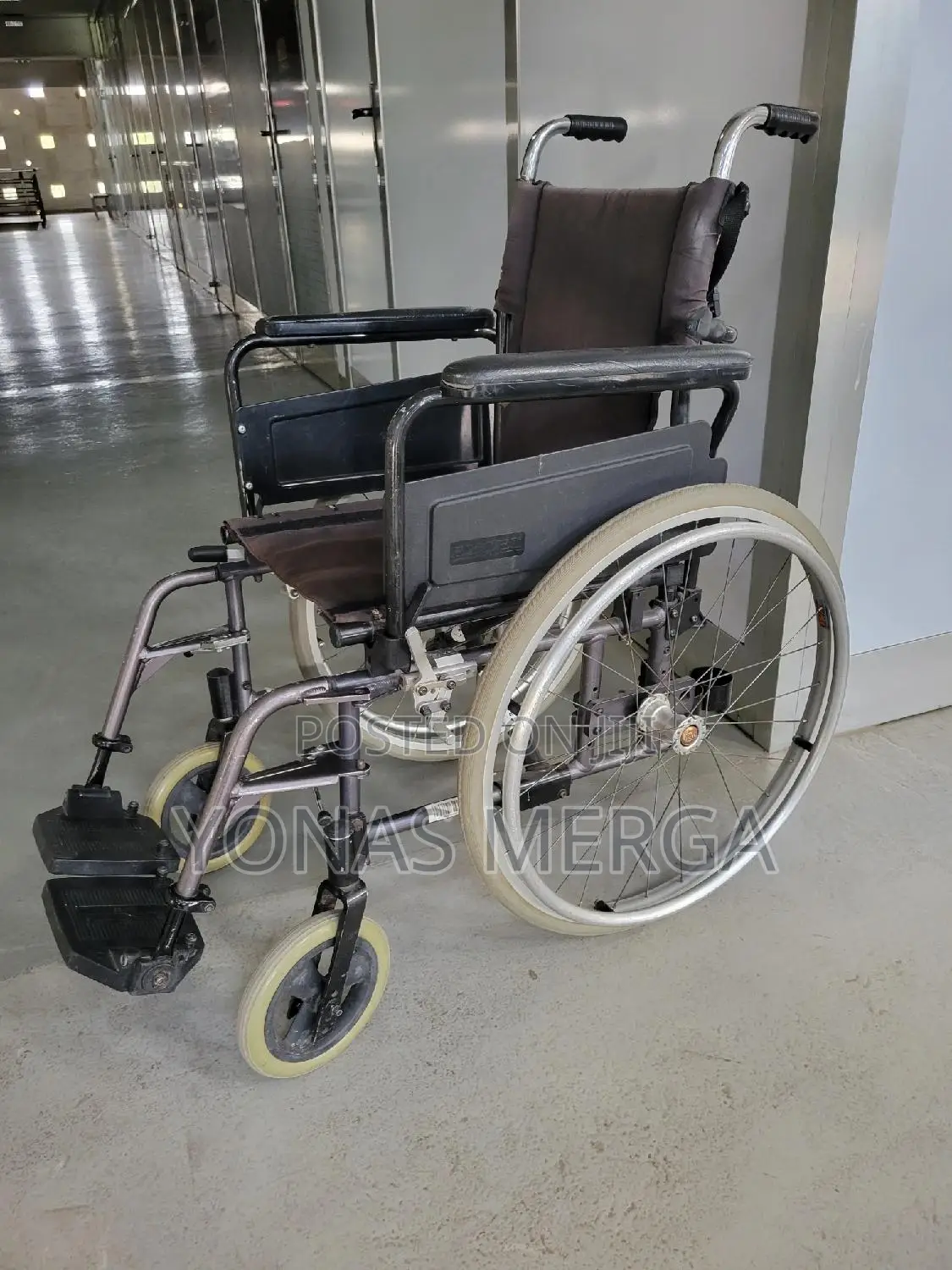 Transportation Wheelchair፵拭wheelchair – Lightweight፶¿¿ዊልቼር