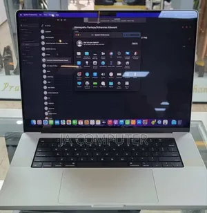 New Laptop Apple MacBook Pro 2021 M1 16GB Apple M1 Pro SSD 1T