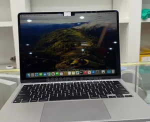 New Laptop Apple MacBook Air 8GB Apple M2 SSD 256GB