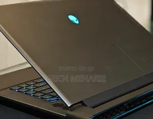 New Laptop Alienware M17x R2 32GB Intel Core I9 SSD 1T