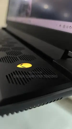 New Laptop Alienware M15 r3 32GB Intel Core i9 SSD 1T