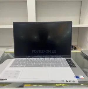 New Laptop Dell Inspiron 15 16GB Intel Core I7 SSD 1T