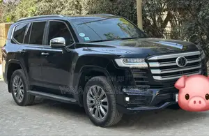 Toyota Land Cruiser 2023 Black